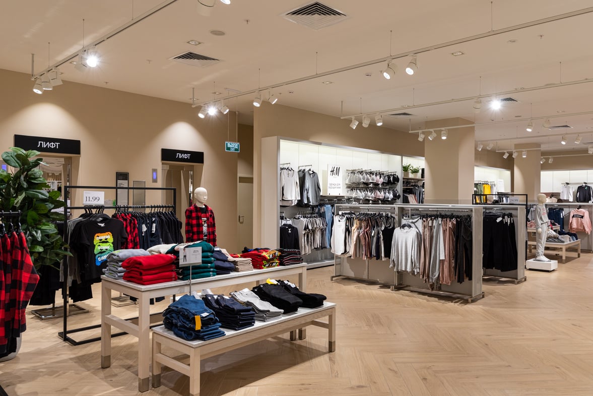 New Modern Store Interior Luxury